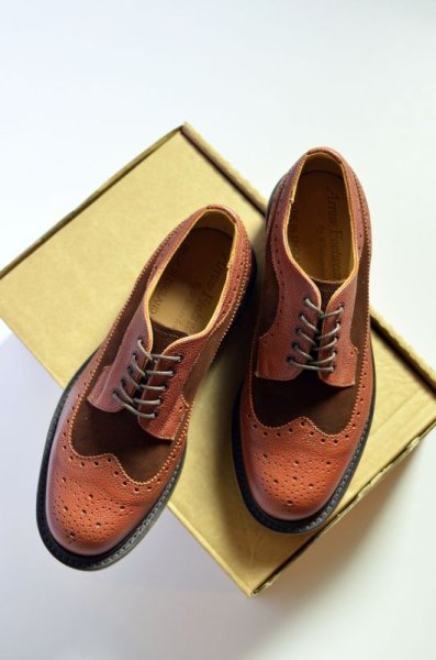 Arrow Footwear by White & Co. 1890 (アローフットウェア バイ ホワイトアンドコー1890) BROWN 5 EYE  BLOGUE SHOE 【別注】