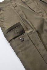 画像8: 80-90's GERMAN ARMY Moleskin Cargo Pants [DEADSTOCK] (8)