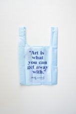 画像4: Chronicle Books (クロニクルブックス) PACKABLE TOTE -ANDY WARHOL- [SOUP CAN] (4)