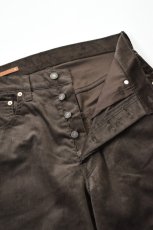 画像4: SCYE BASICS (サイベーシックス) SOLOTEX Stretch Corduroy Wide Leg Jeans [BROWN] (4)