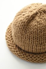 画像2: Indietro Association (インディエトロアソシエーション) Roll Knit Cap [BEIGE] (2)