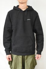 画像2: patagonia (パタゴニア) フィッツロイ・アイコン・アップライザル・フーディ [INK BLACK] (2)