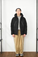 画像26: DESCENTE ALLTERRAIN (デサントオルテライン) MIZUSAWA DOWN OVERSIZED JACKET "MOUNTAINEER" [BLACK]  (26)