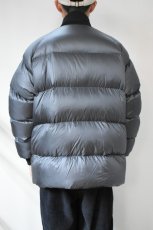 画像11: Scye (サイ) Nylon Stretch Reversible Down Jacket [BLACK] (11)