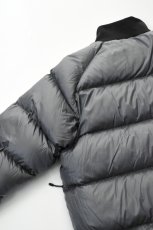 画像42: Scye (サイ) Nylon Stretch Reversible Down Jacket [BLACK] (42)