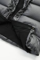 画像38: Scye (サイ) Nylon Stretch Reversible Down Jacket [BLACK] (38)