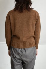 画像17: 【For WOMEN】SCYE BASICS (サイベーシックス) Shetland Wool Crew Neck Sweater [BROWN] (17)