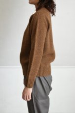 画像16: 【For WOMEN】SCYE BASICS (サイベーシックス) Shetland Wool Crew Neck Sweater [BROWN] (16)