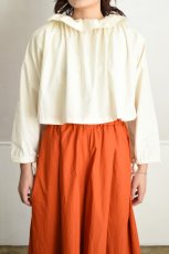 画像2: 【For WOMEN】Yarmo (ヤーモ) Drawstring Smock Top [NATURAL] (2)