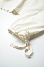 画像13: 【For WOMEN】Yarmo (ヤーモ) Drawstring Smock Top [NATURAL] (13)