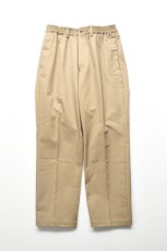 画像2: SCYE BASICS (サイベーシックス) San Joaquin Cotton Drawstring Trousers [BEIGE] (2)