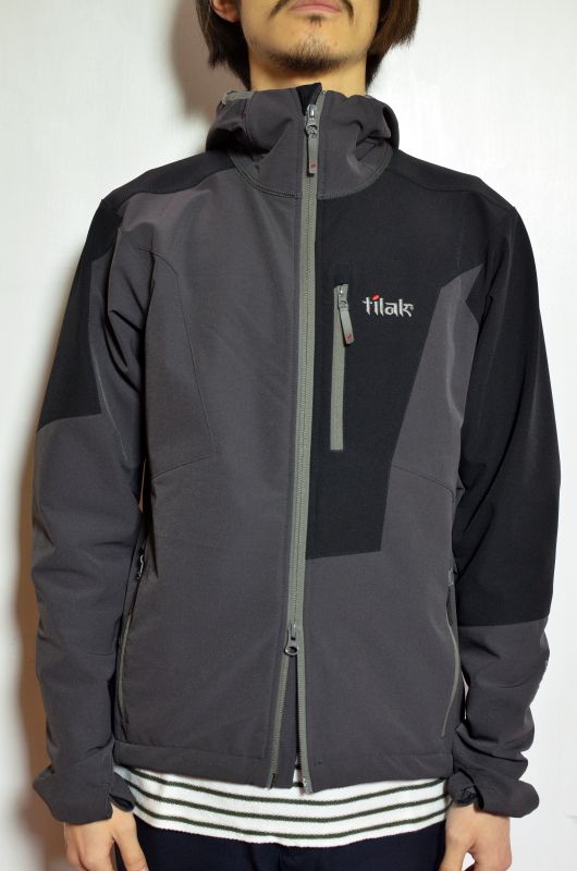 tilak (ティラック) Trango Hood Jacket [Carbon/Black] が入荷しま