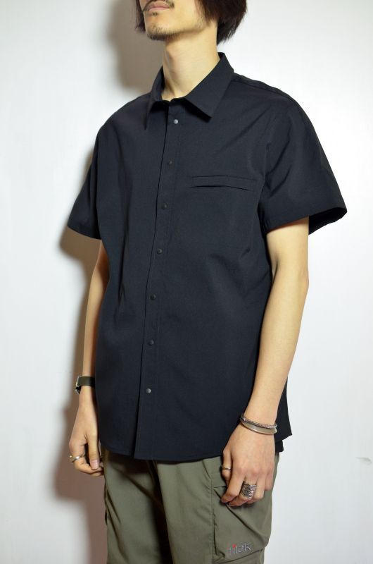 wjk - Tilak POUTNIK / Knight Shirts S/S ブラック 黒の+spbgp44.ru