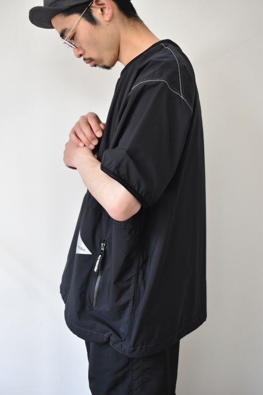 and wander (アンドワンダー) PERTEX wind T [BLACK]